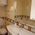 Daire 3 Bedroom Cozy In