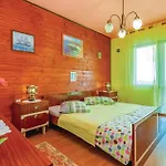 3 Bedroom Cozy In Daire Crikvenica