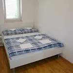 3 Bedroom Cozy In Daire *