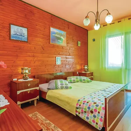 Cozy In With House Sea View 아파트 크리크베니카