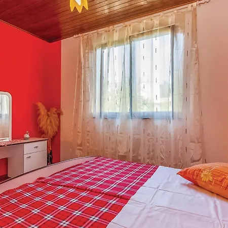 Daire Cozy In With House Sea View