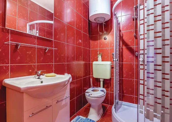 3 Bedroom Cozy In Crikvenica