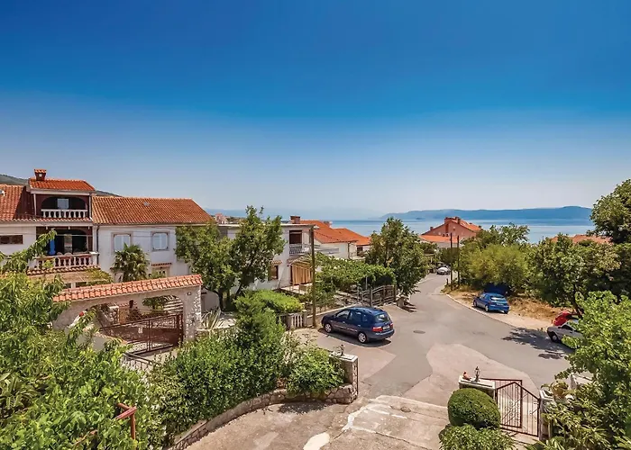 3 Bedroom Cozy In Crikvenica